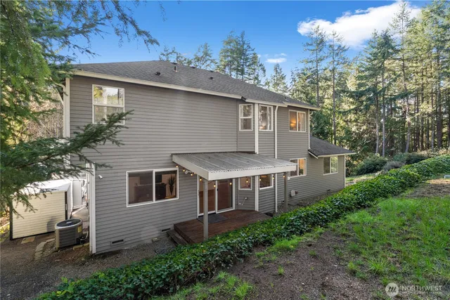 $725,000 | 5951 Northwest Newberry Hill Road, Silverdale, WA 98383
