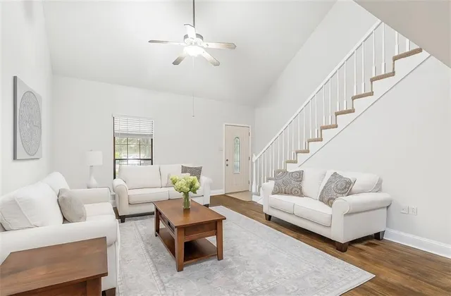 $2,100 | 504 Bradford Drive, Slidell, LA 70461