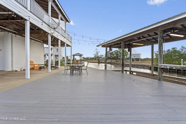 $650,000 | 4011 South Nassau Street, Bay St. Louis, MS 39520