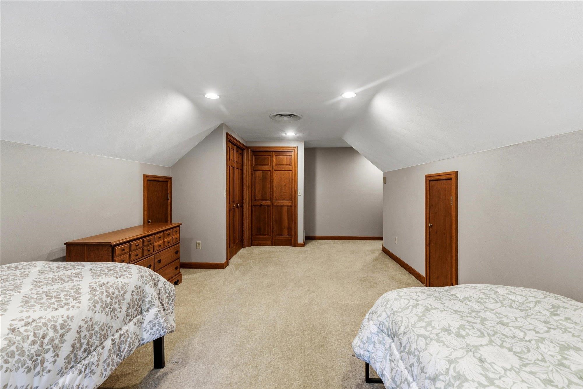 1837 South Lee Street Appleton, WI 54915 - Photo 36 of 37