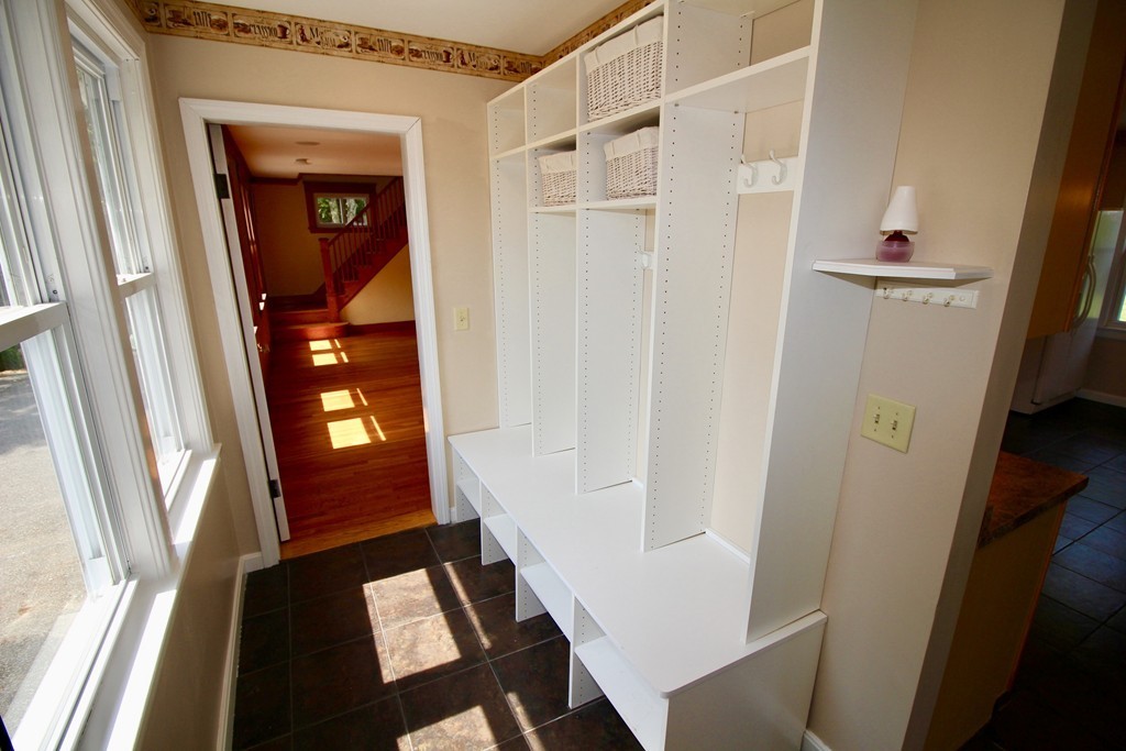 11 Allen Road Billerica, MA 01821 - Photo 11 of 30 Gallery Image 11