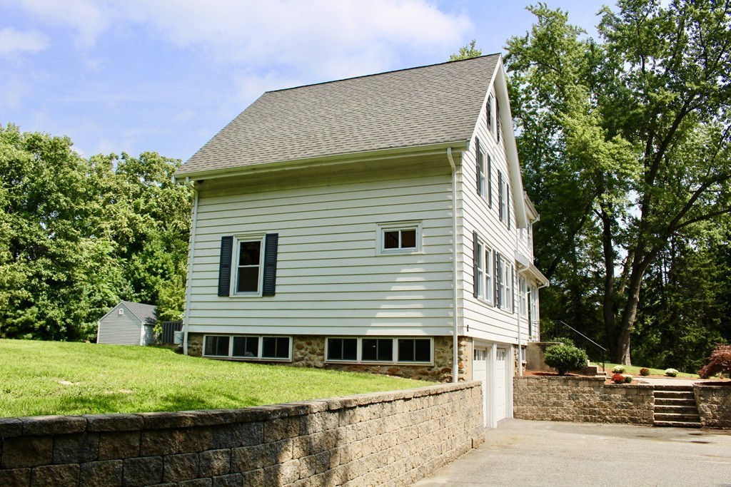 11 Allen Road Billerica, MA 01821 - Photo 24 of 30 Gallery Image 24
