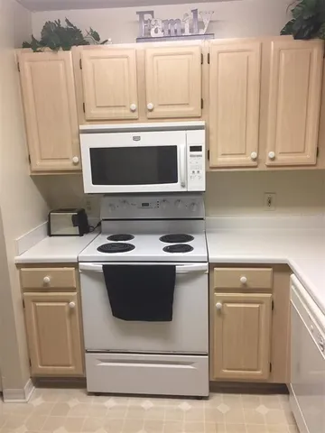 a close view of stove