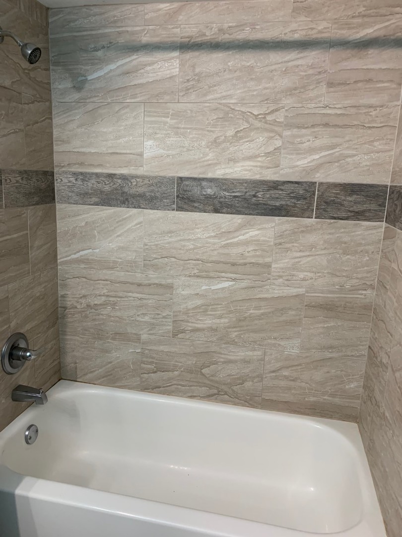 981 Golf Course Road, Unit 1 Crystal Lake, IL 60014 - Photo 9 of 22
