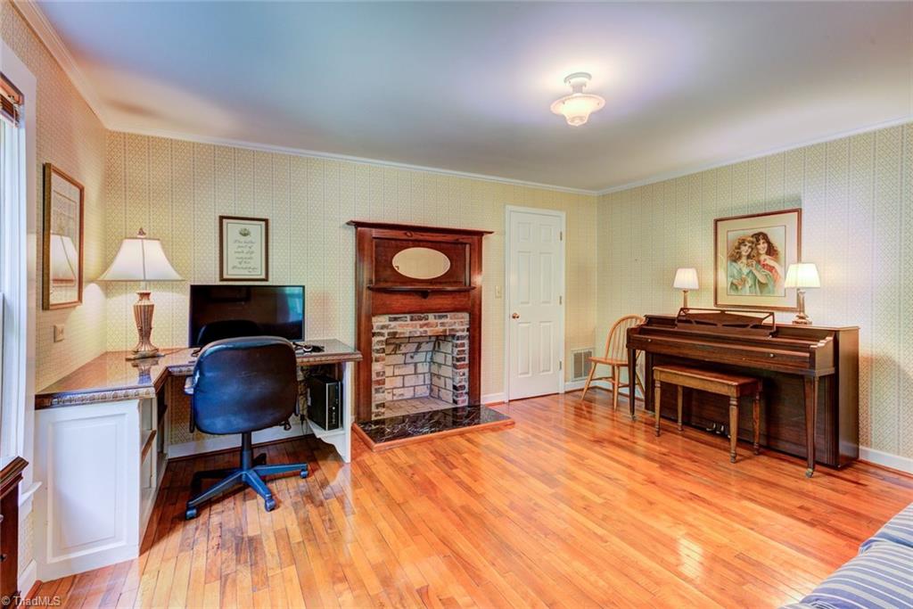 8313 Stafford Mill Road Oak Ridge, NC 27310 - Photo 10 of 30