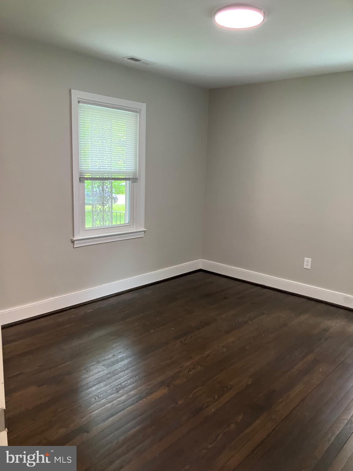 915 Hampton Road Petersburg, VA 23805 - Photo 22 of 46
