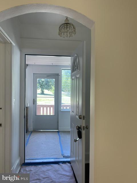 6203 Piney Branch Road Northwest Washington, DC 20011 - Photo 21 of 21 Inviting entryway with natural light.