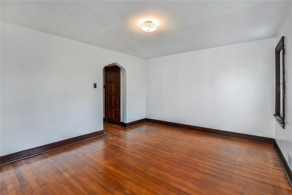 2928 Marshall Road Pittsburgh, PA 15214 - Photo 14 of 24 Gallery Image 14