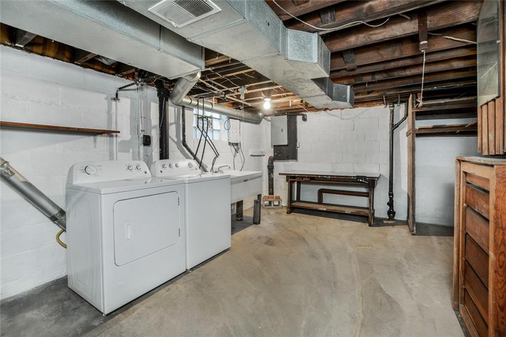 2928 Marshall Road Pittsburgh, PA 15214 - Photo 20 of 24 Gallery Image 20