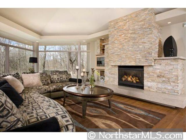 7511 Dogwood Road Chanhassen, MN 55331 - Photo 3 of 10 Gallery Image 3