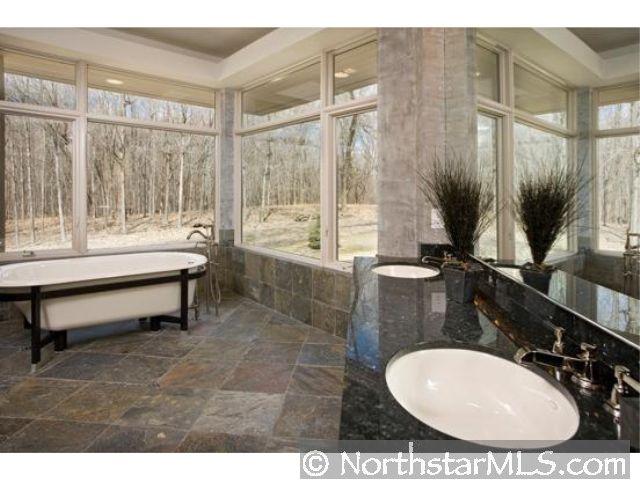 7511 Dogwood Road Chanhassen, MN 55331 - Photo 5 of 10 Gallery Image 5