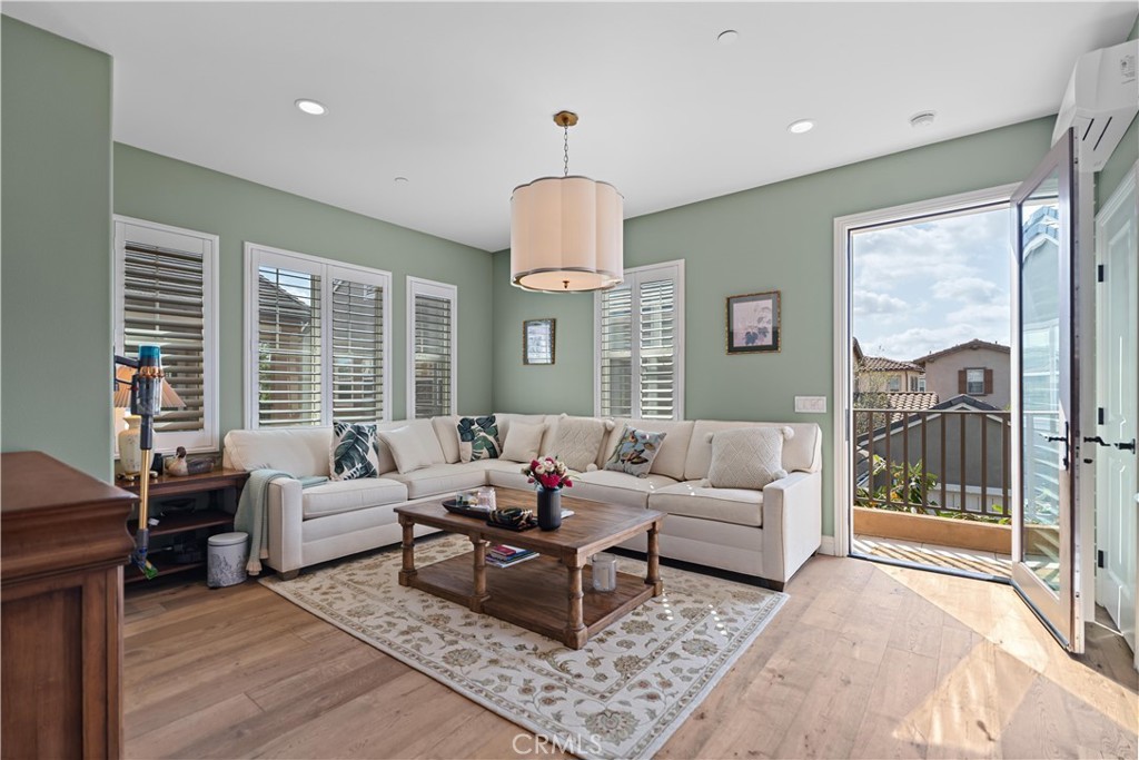 220 Barnes Road Tustin, CA 92782 - Photo 20 of 22 Gallery Image 20
