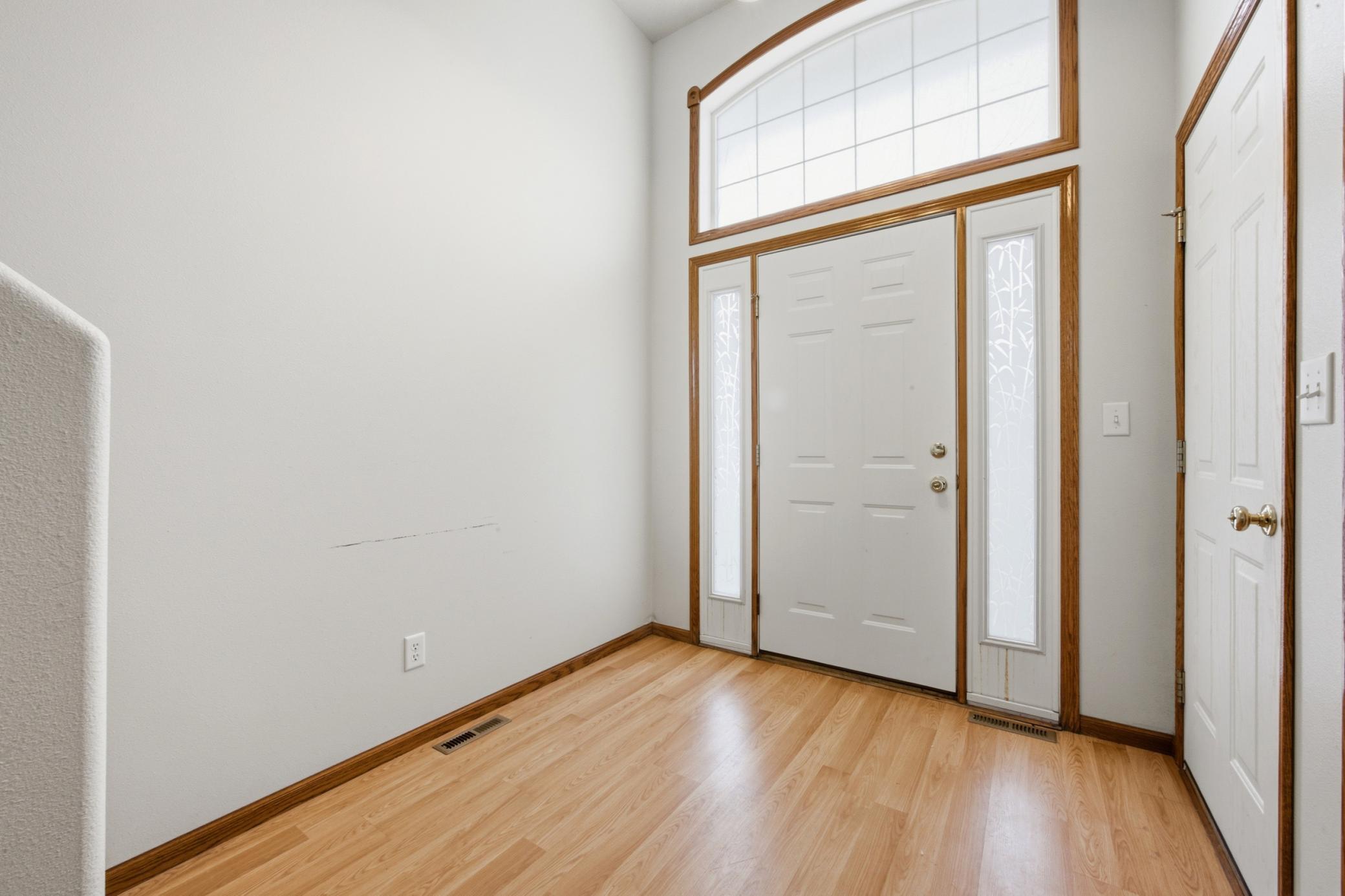 4419 48th Street South Fargo, ND 58104 - Photo 4 of 30