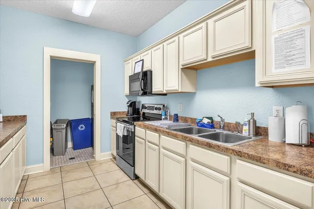 $369,500 | 684 Marbella Court Northwest, Calabash, NC 28467