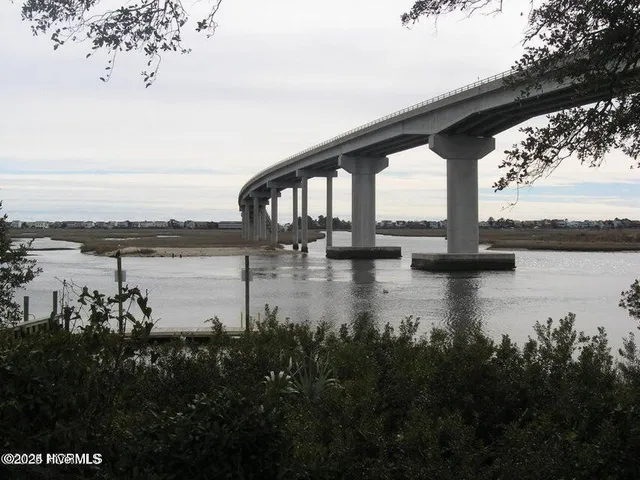 $369,500 | 684 Marbella Court Northwest, Calabash, NC 28467