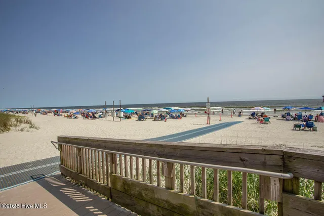 $369,500 | 684 Marbella Court Northwest, Calabash, NC 28467