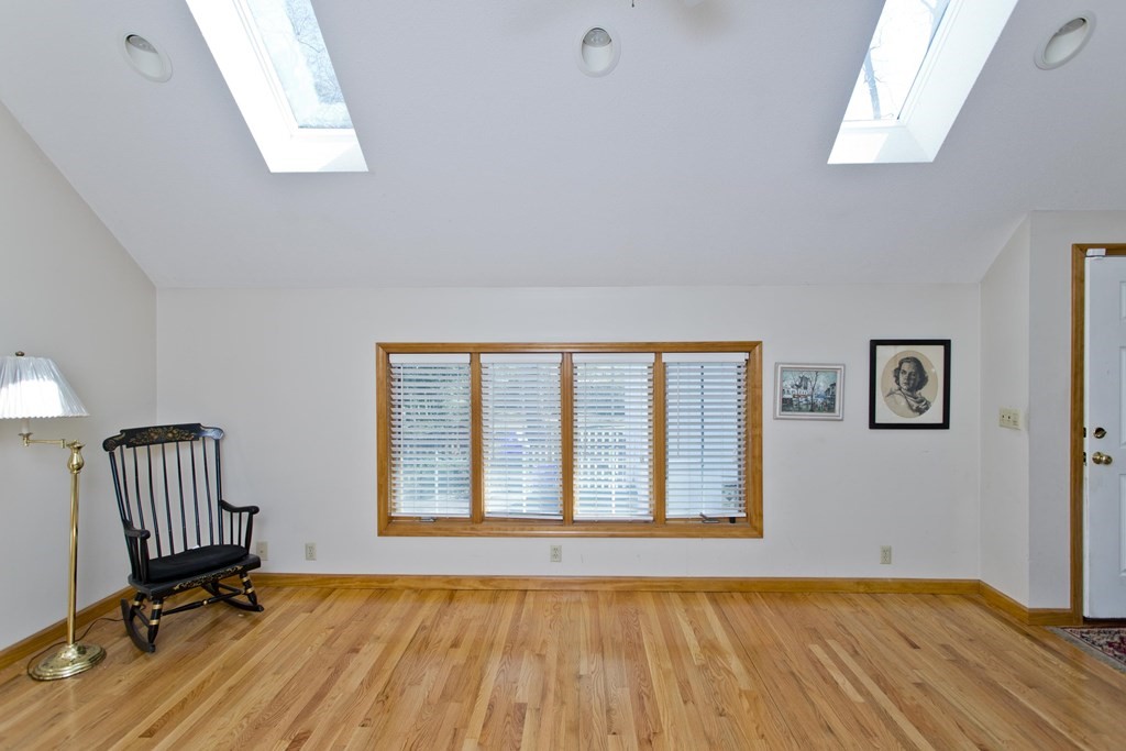 21 Puritan Road Springfield, MA 01119 - Photo 6 of 42