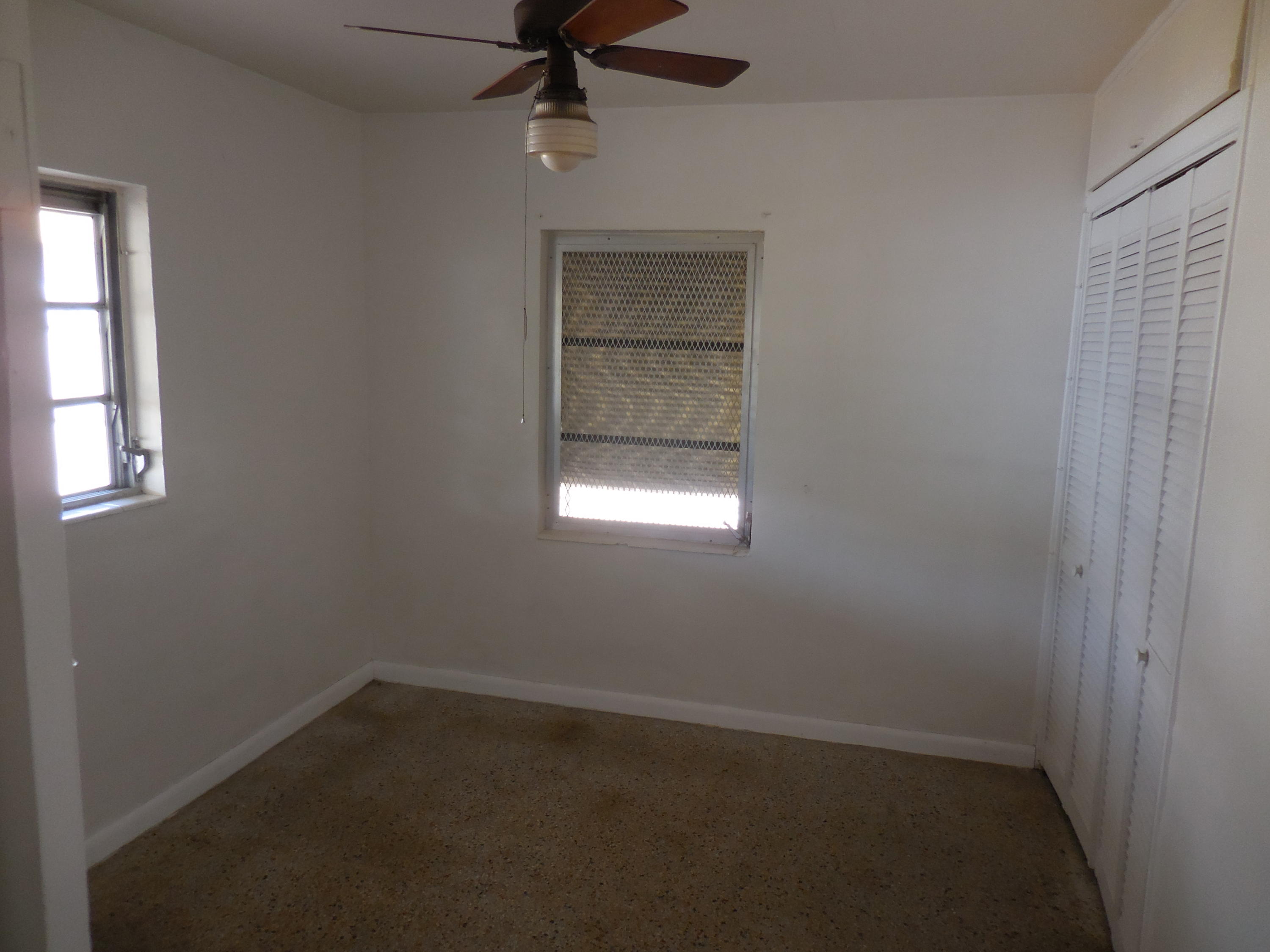 1155 Peak Road Lake Worth, FL 33462 - Photo 11 of 28 2017-02-19 16.00.50