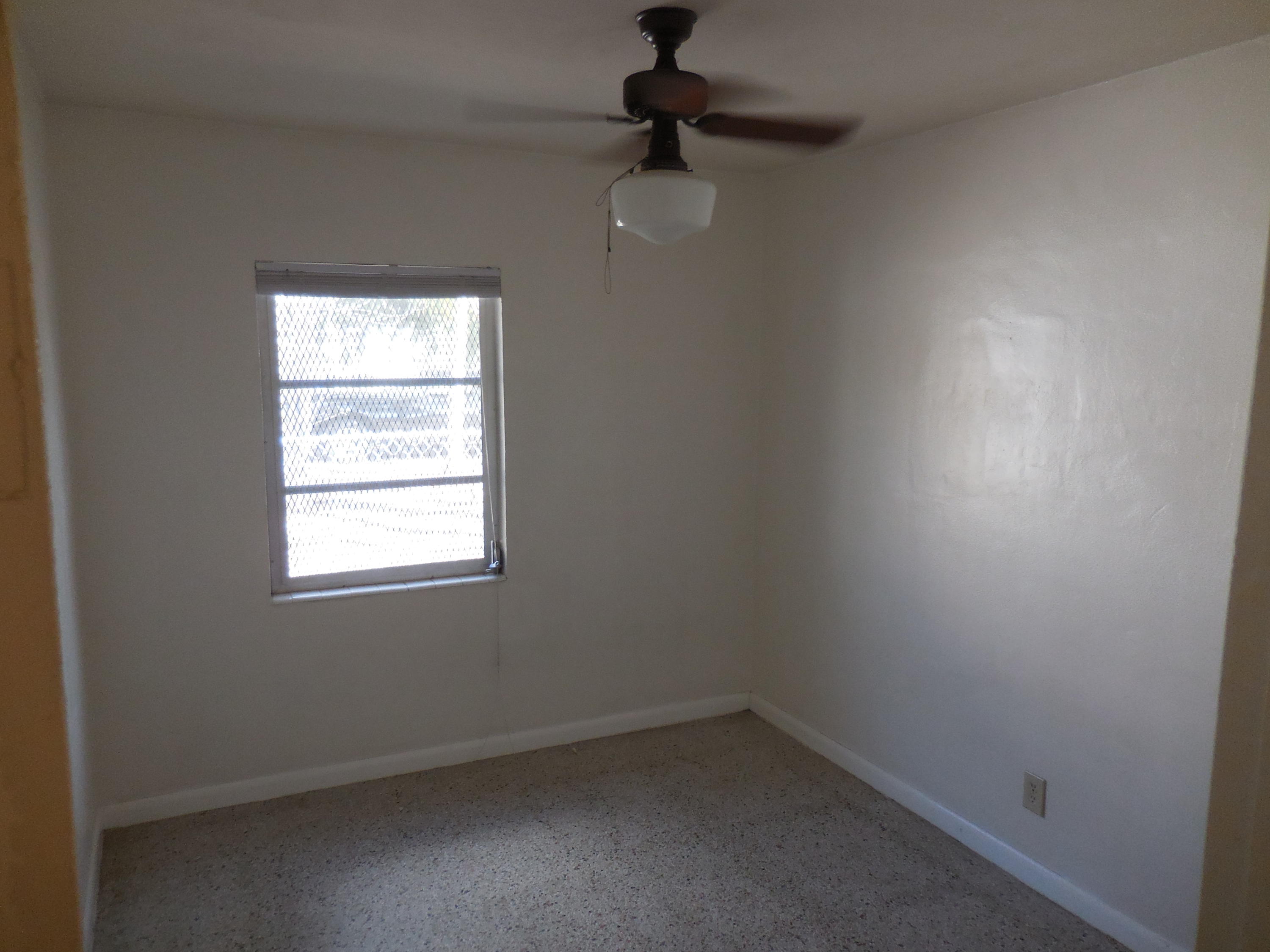 1155 Peak Road Lake Worth, FL 33462 - Photo 9 of 28 2017-02-19 16.00.14