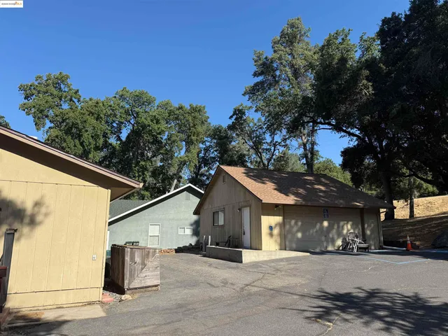 $265,000 | 20767 Ferretti Road, Groveland, CA 95321