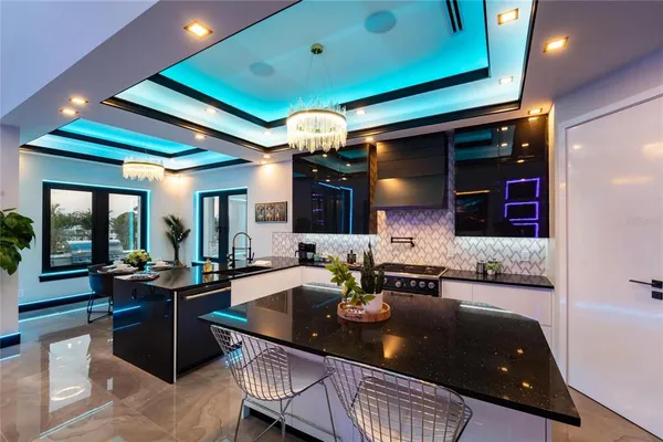 $1,449,000 | 6536 Simone Shores Circle, Apollo Beach, FL 33572