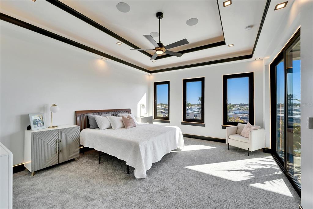 6536 Simone Shores Circle Apollo Beach, FL 33572 - Photo 43 of 94