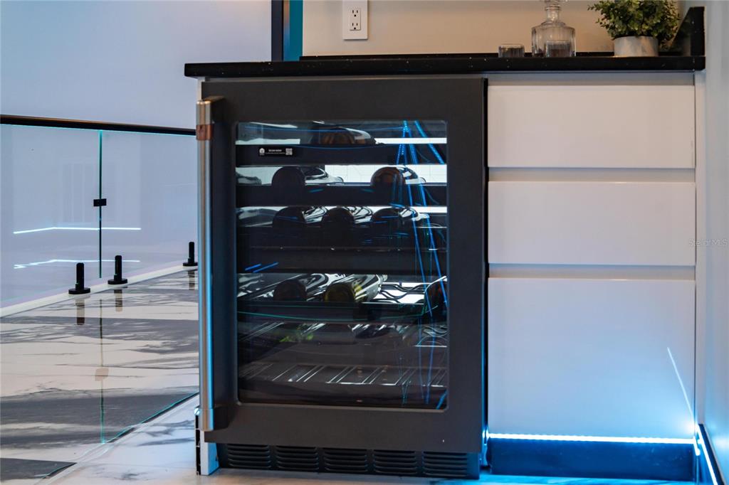 6536 Simone Shores Circle Apollo Beach, FL 33572 - Photo 54 of 94