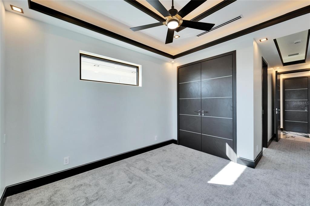 6536 Simone Shores Circle Apollo Beach, FL 33572 - Photo 65 of 94