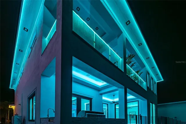 $1,449,000 | 6536 Simone Shores Circle, Apollo Beach, FL 33572