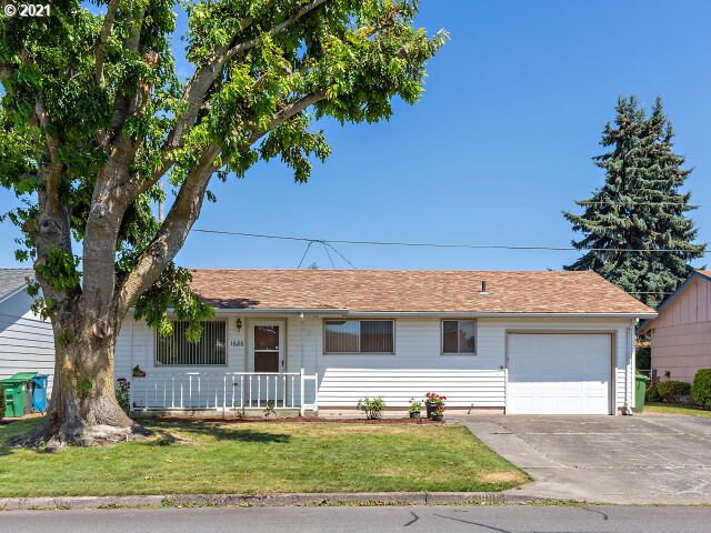 1686 Umpqua Road Woodburn, OR 97071 - Photo 1 of 17 Gallery Image 1