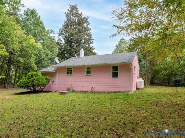 $255,000 | 7068 Porters Road, Esmont, VA 22937