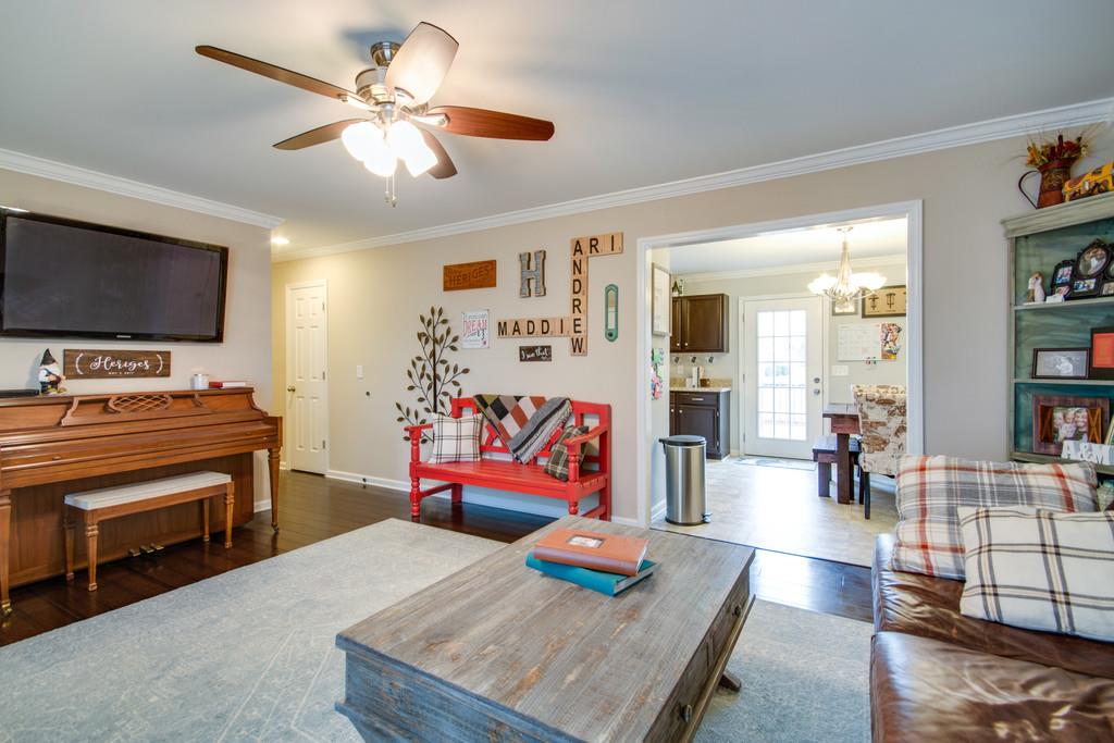 7412 Powells Chapel Road Murfreesboro, TN 37129 - Photo 6 of 26 Gallery Image 6