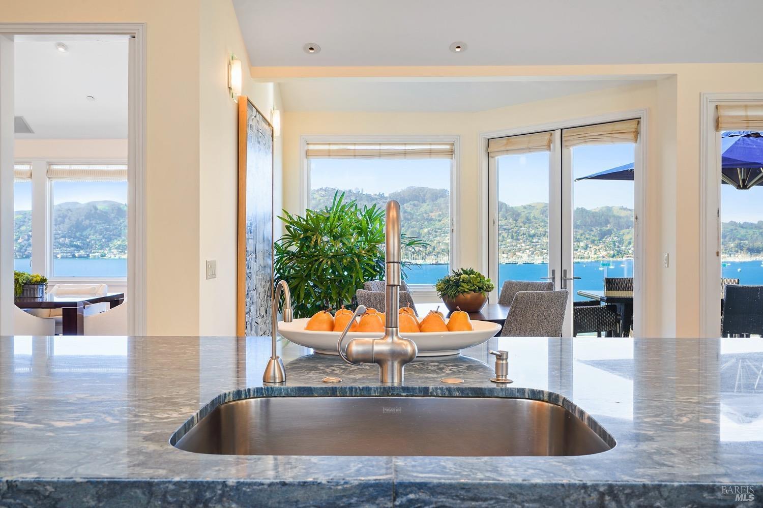 337 Belvedere Avenue Belvedere, CA 94920 - Photo 22 of 68