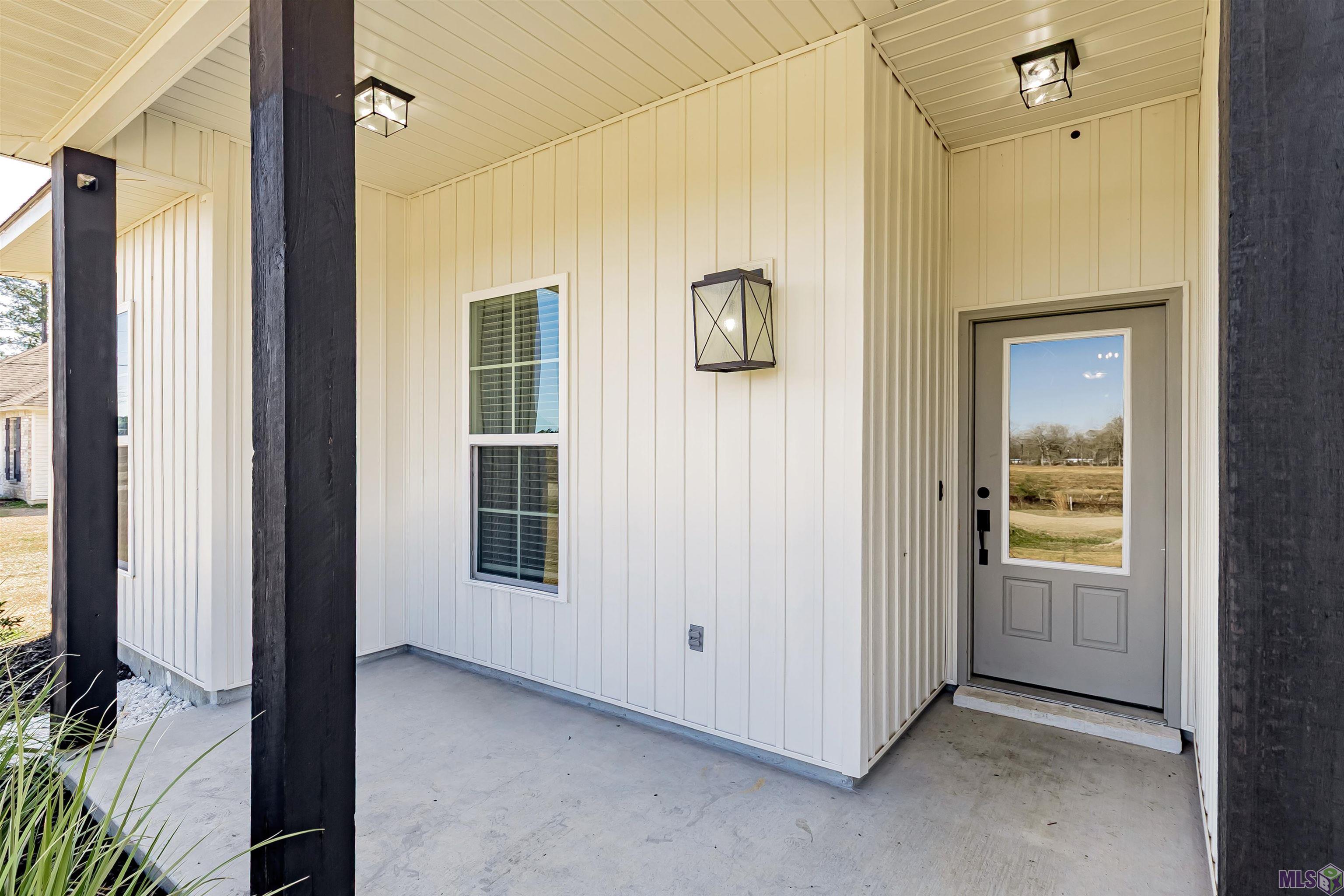 12652 Brown Road Denham Springs, LA 70726 - Photo 3 of 30 Gallery Image 3