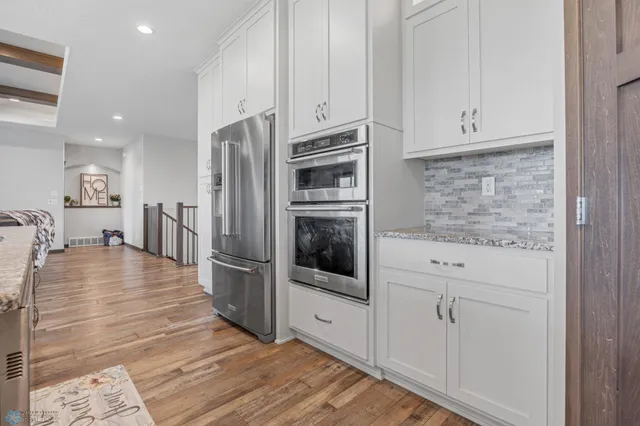 $675,000 | 6884 21st Street South, Fargo, ND 58104