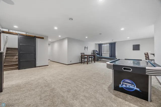 $675,000 | 6884 21st Street South, Fargo, ND 58104