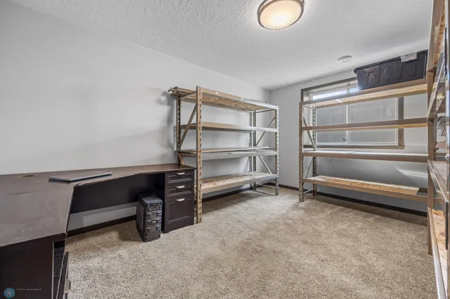 $675,000 | 6884 21st Street South, Fargo, ND 58104