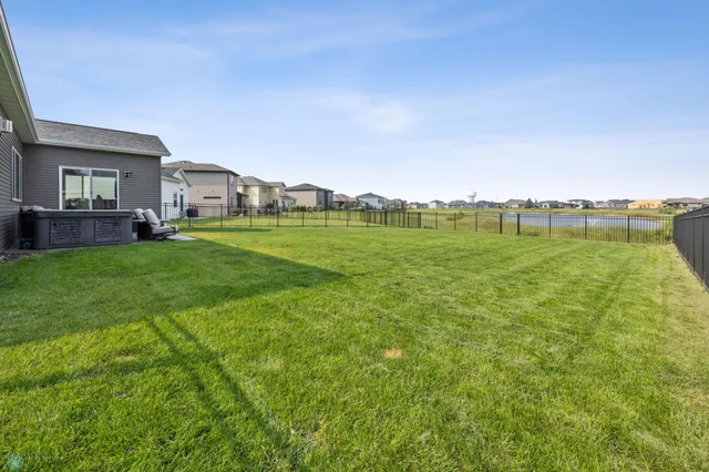$675,000 | 6884 21st Street South, Fargo, ND 58104