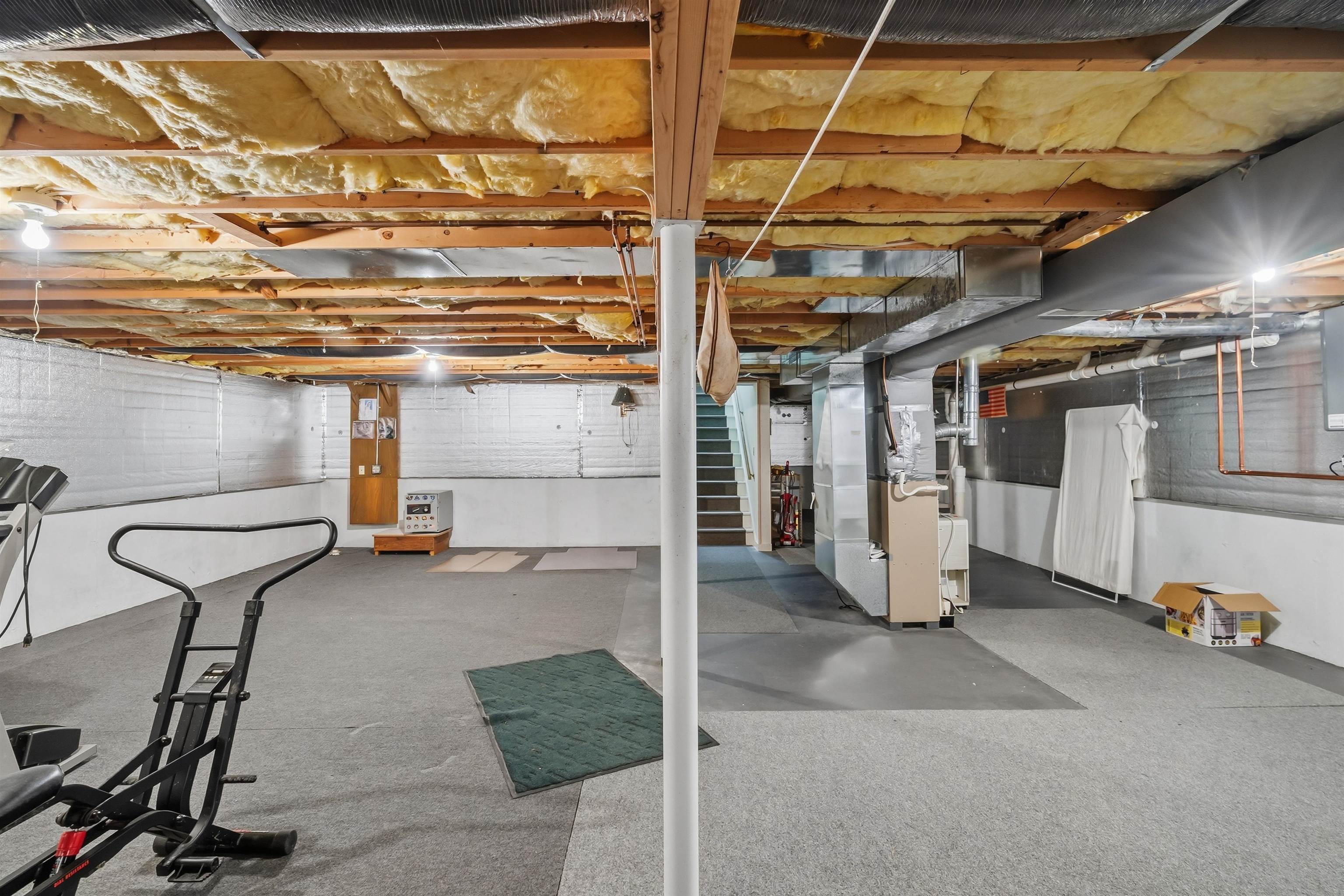 47 Lexington Court Hudson, NH 03051 - Photo 17 of 21