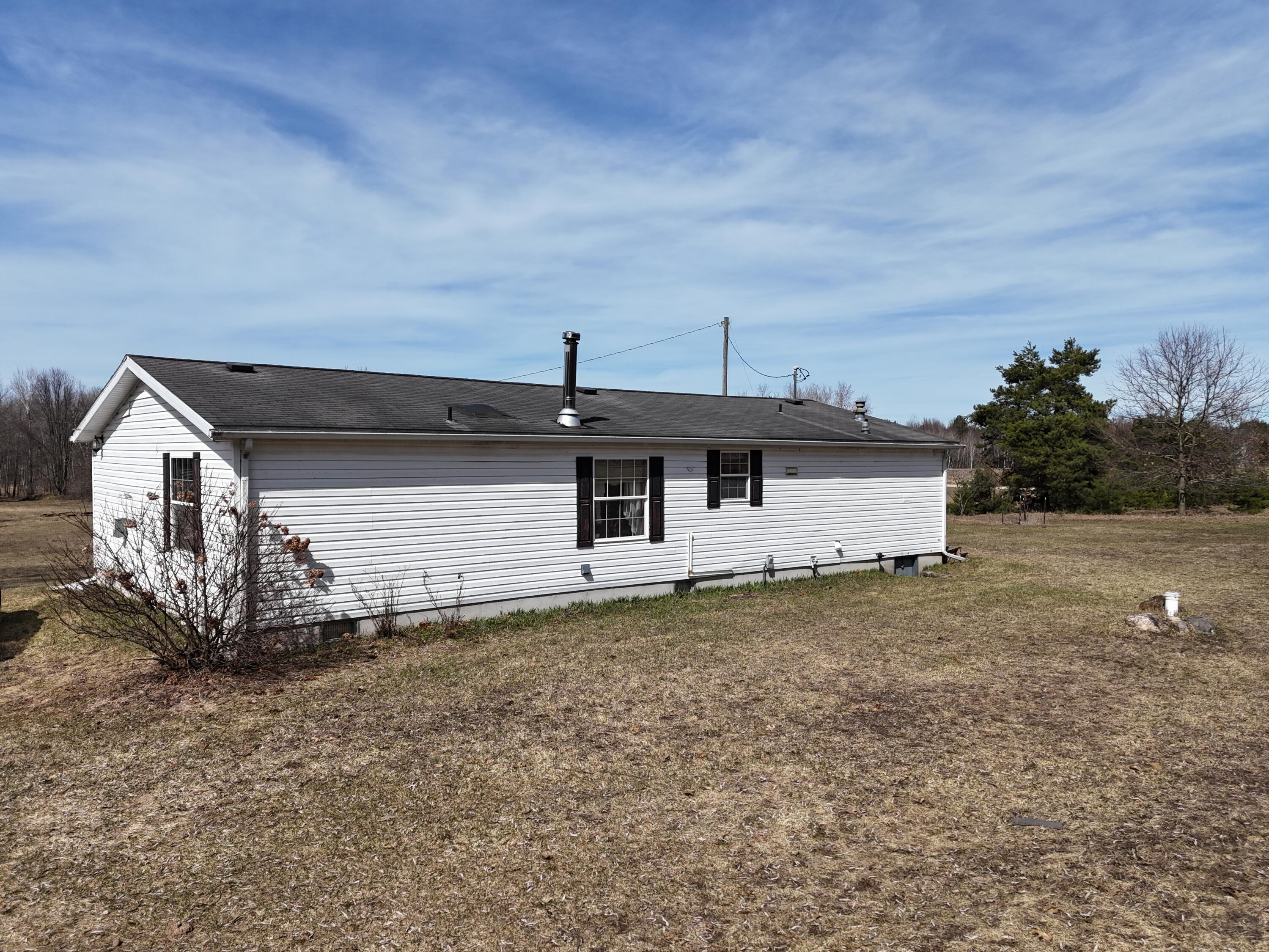 15450 Johnson Road Kaleva, MI 49645 - Photo 9 of 20 15450 Johnson