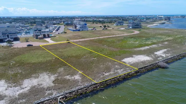 $450,000 | 58160 Hatteras Harbor Court, Hatteras, NC 27943