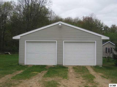 7730 Coon Hill Road Munith, MI 49259 - Photo 4 of 12 20008321-3.JPG