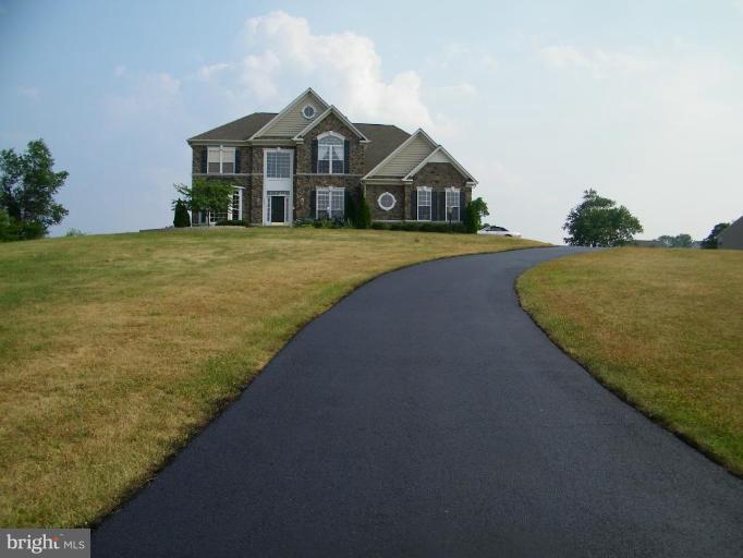 38693 Rambling Farm Drive Hamilton, VA 20158 - Photo 15 of 17 Exterior #2