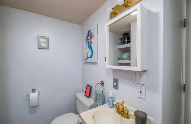 $184,900 | 51 High Street, Houlton, ME 04730