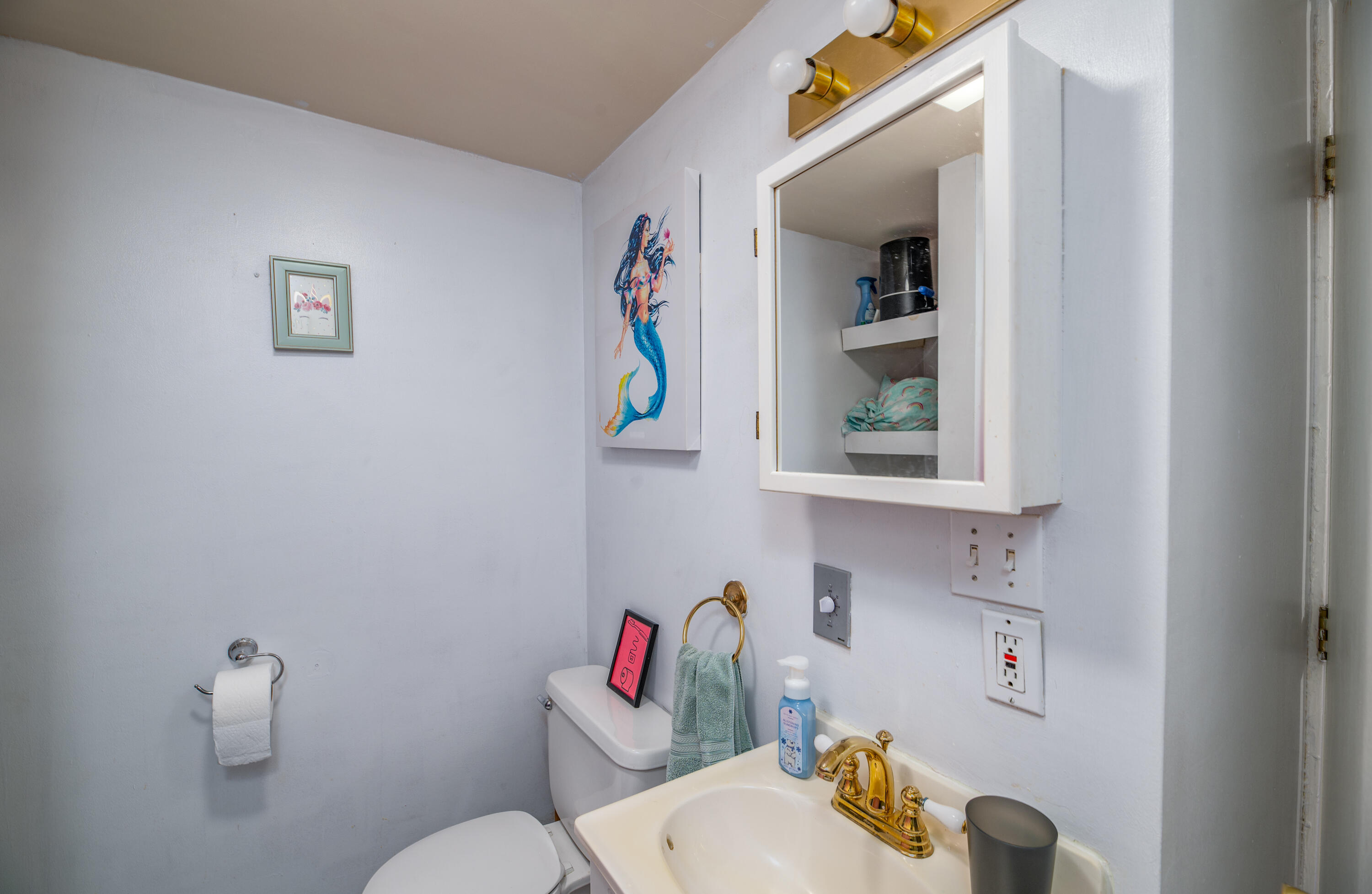 51 High Street Houlton, ME 04730 - Photo 30 of 49 Interior24