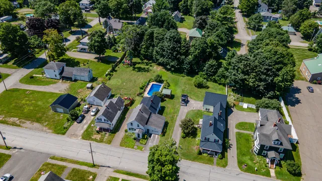 $184,900 | 51 High Street, Houlton, ME 04730
