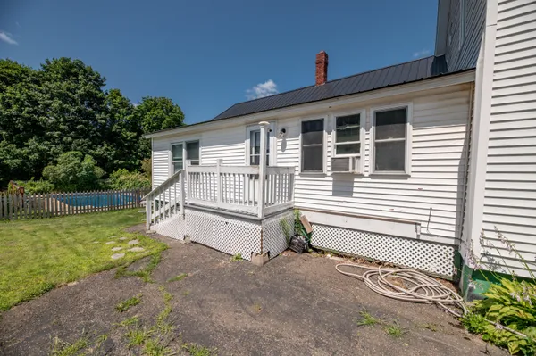 $182,400 | 51 High Street, Houlton, ME 04730