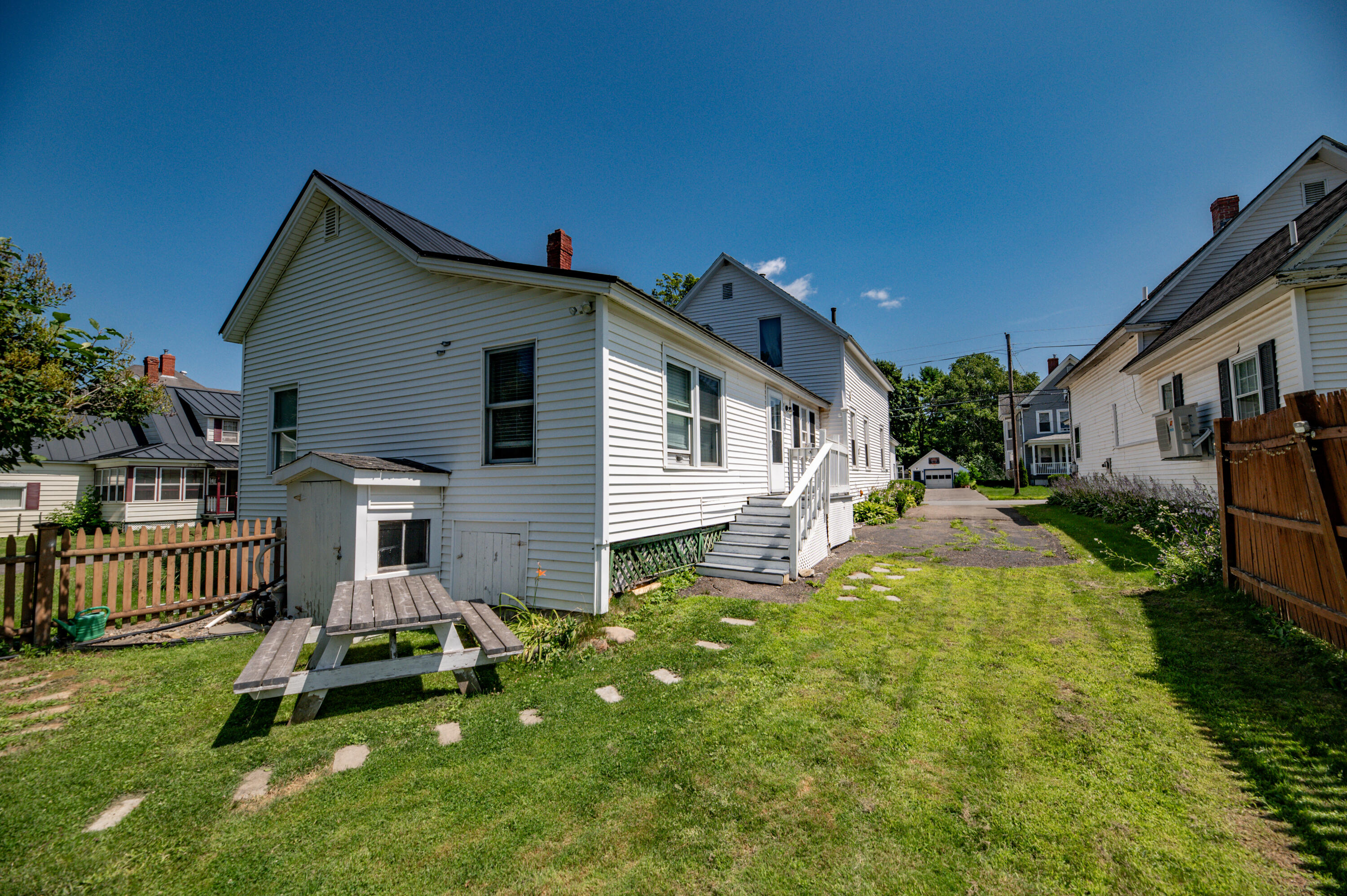 51 High Street Houlton, ME 04730 - Photo 7 of 49 Exterior10