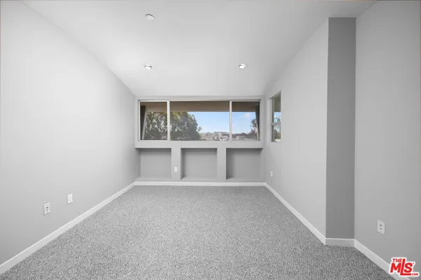 $4,295 | 159 West Green Street, Unit 509A, Pasadena, CA 91105