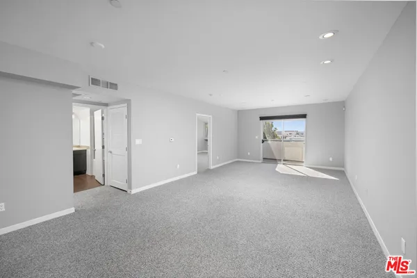 $4,295 | 159 West Green Street, Unit 509A, Pasadena, CA 91105